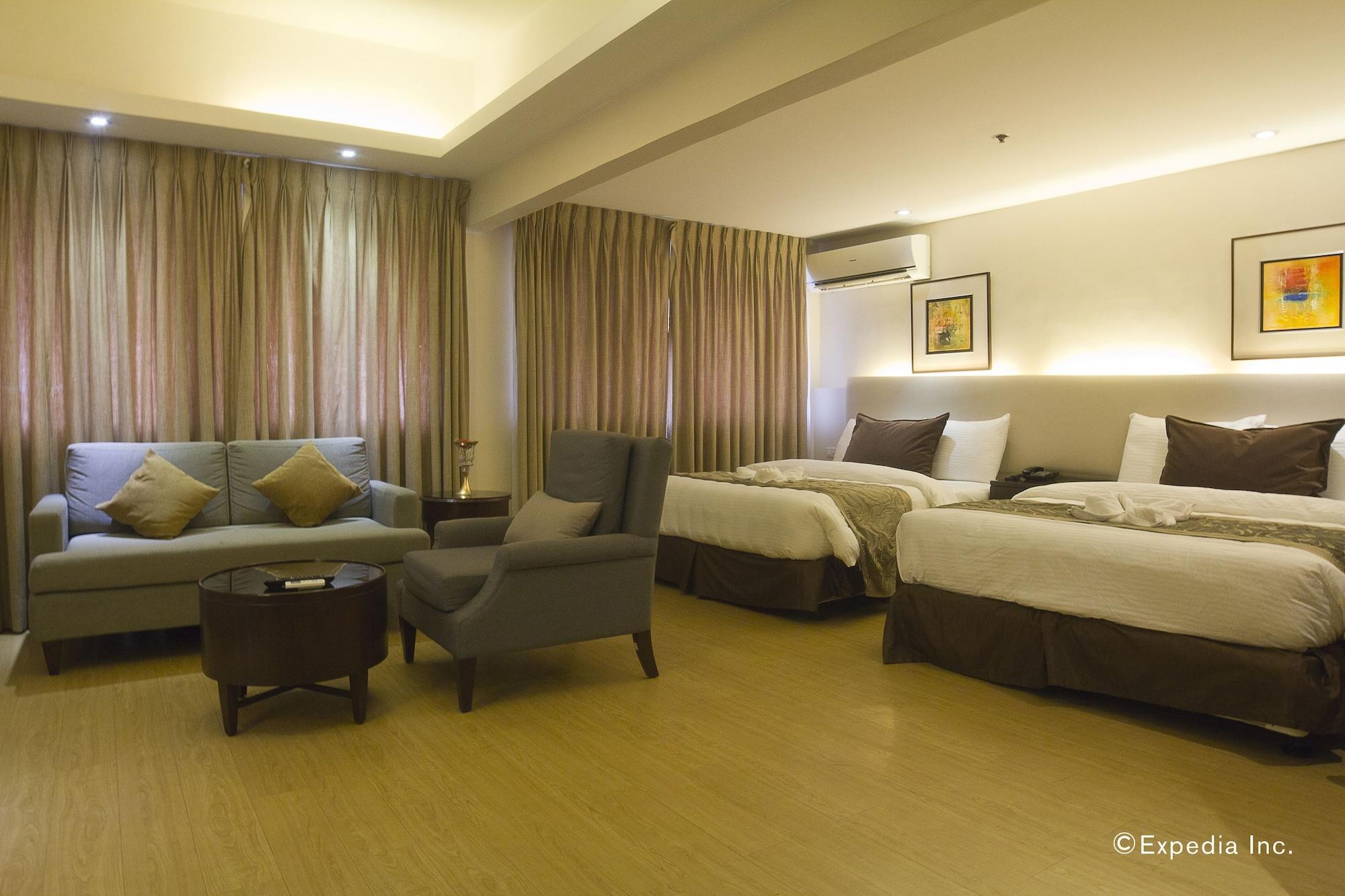 Imperial Palace Suites Quezon City Exterior foto